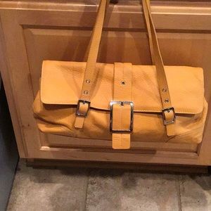 Awesome Maxximum leather shoulder bag